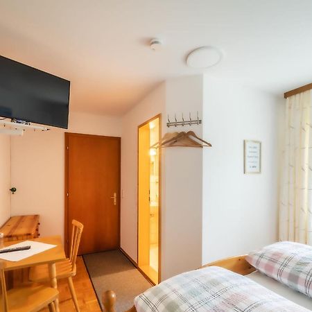 Pension Stein Gofis Bagian luar foto